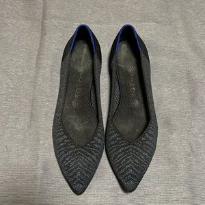 Rothy’s night metallic points size 10